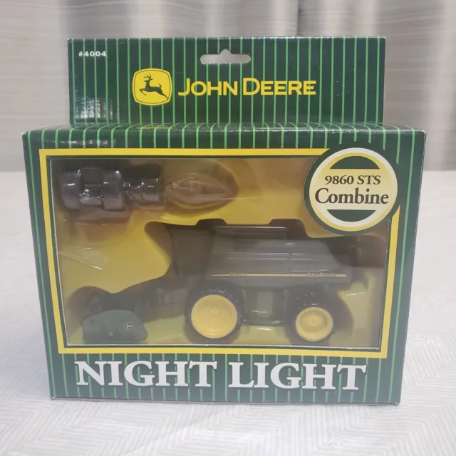 John Deere 9860 STS Combine Green Night Light NIP