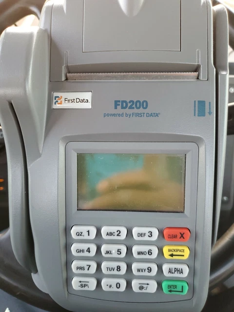 First Data Retail POS Check & Card Reader FD200 Terminal no AC adapter