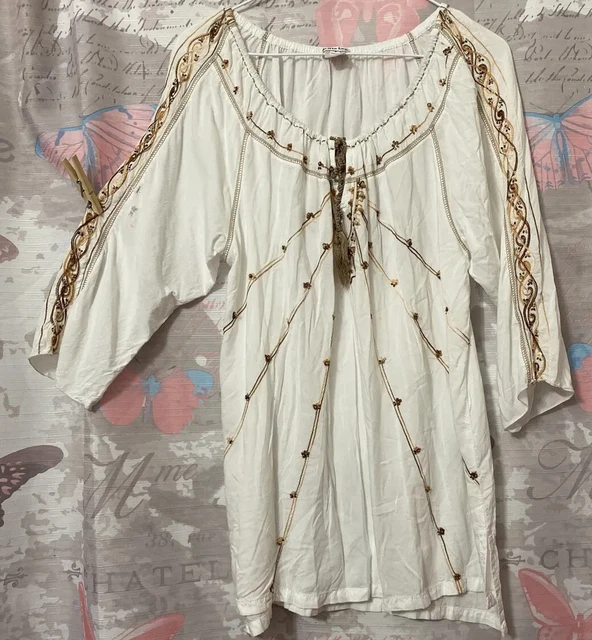 Krista Lee Top Shirt Blouse Women’s Small White Hi Low Floral Beaded Sequins