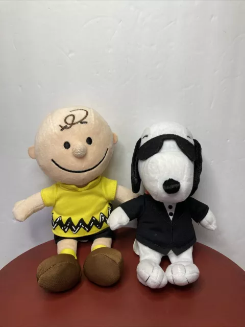 Peanuts SNOOPY SECRET AGENT Sunglasses & Tuxedo Charlie Brown beanbag plush 2015