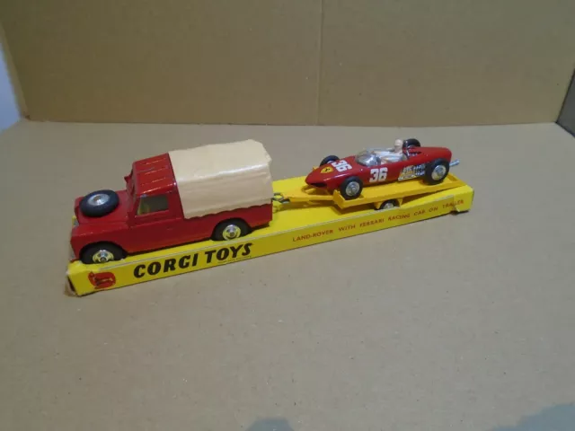 Corgi Toys Original 1966/69 GS17 Gift Set Land Rover, Trailer & Ferrari boxed