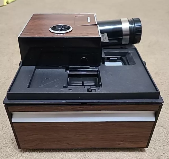 Vintage Bell & Howell Slide Cube Projector 991 Works Great!