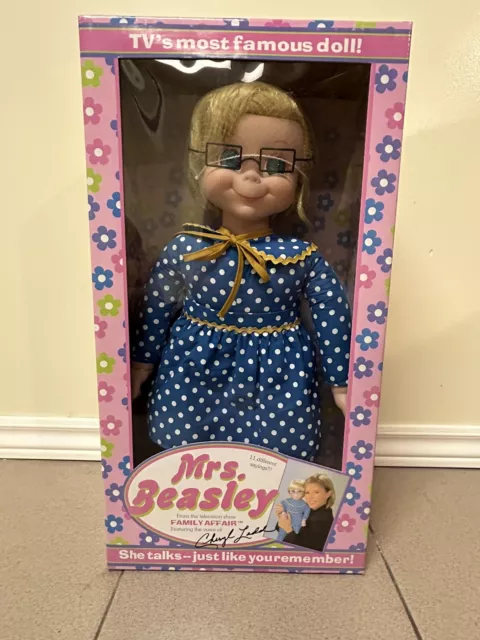 Vintage Mrs Beasley 20" Talking Doll Cheryl Ladd A Family Affair 2000