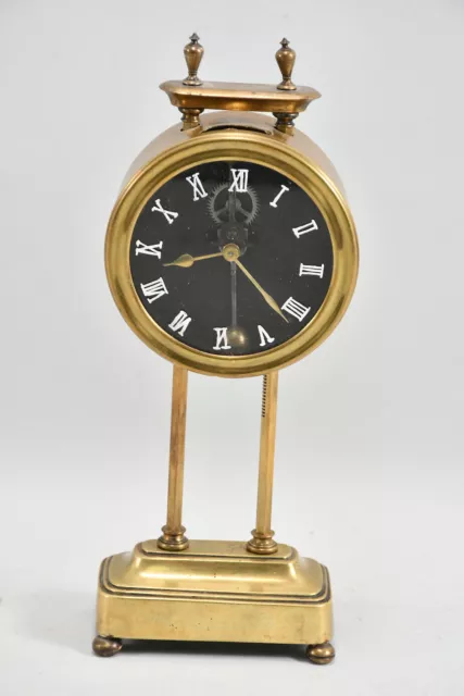 M64C04- Tischsägeuhr aus Messing, um 1900