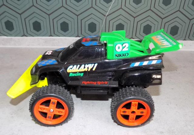 ancienne voiture rc nikko minotor 2 / 1:12 / 12002A testé ok / vendu