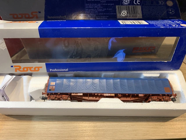 Wagon Bâché Long Bleu ROCO 47662-1 - échelle HO - NEUF