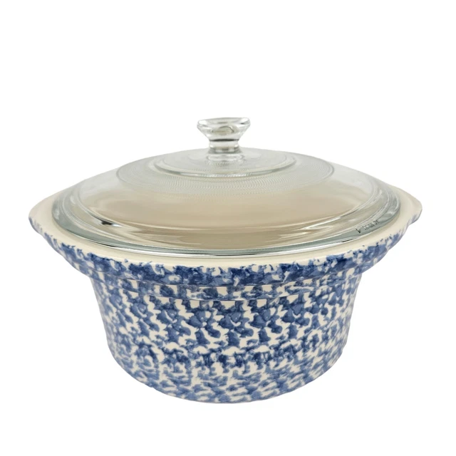 Workshops of Gerald E. Henn Blue Spongeware 2 QT covered casserole 10” RARE