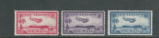 NEW ZEALAND 1935 AIRMAIL set PLANE over landing field (Scott C6-C8) VF MLH