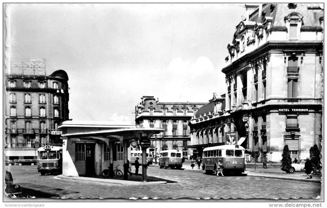 33 BORDEAUX -- la gare saint jean -----