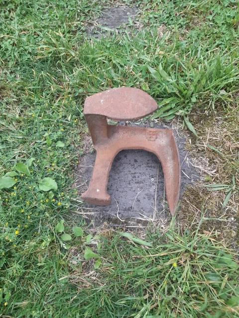 Ancien Pied De Fer Enclume De Cordonnier, Outil Vintage Français - Occasion Bon état, Pour Collection Ou Décoration