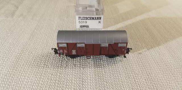 Fleischmann H0 5319 K Güterwagen+Schlusslicht