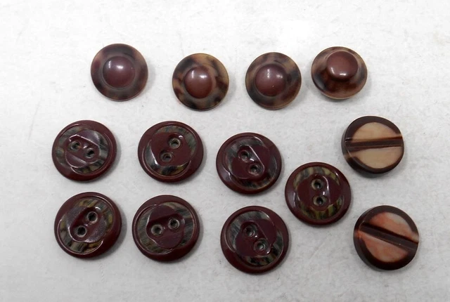 Lot De 4 Boutons Anciens En Métal à Personnages - Vintage, Collection Mercerie, Bon état