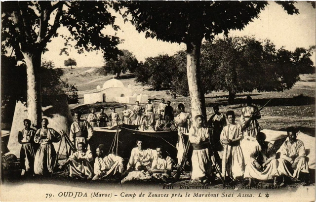 CPA AK MAROC OUDJA - Camp de Zouaves near le Marabout (219957)