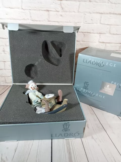 Lladro Clown 8137 Circus Waves Privilege Collectable Boxed