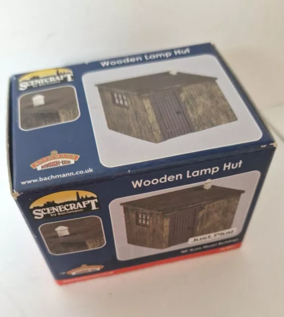 BNIB OO Gauge Bachmann Scenecraft 44-0031 Wooden Lamp Hut