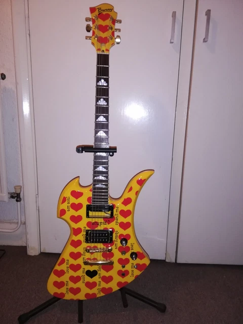 ギター Burny YH-JR/HY Jr. hide Mini Guitar Used Burny YH-JR. X JAPAN hide Model Mini Guitar – Kunoichi
