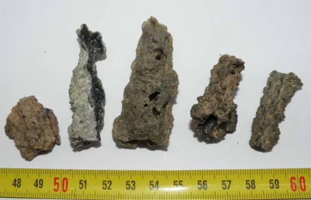 Lot de 5 Fulgurites ( meteorite Tectite - 024  )