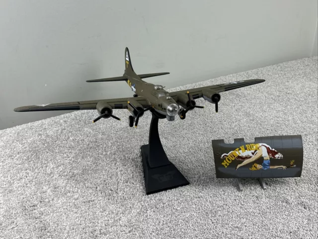 Corgi 1/72 Boeing B-17G Mount N Ride FLYING FORTRESS Diecast Model - PLEASE READ