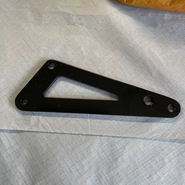 TRIUMPH REAR FOOTREST HANGER PLATE PRE UNIT 54-59  LocE