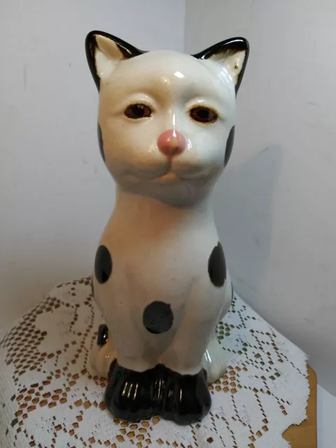 Vintage Nantucket Home Ceramic White Cat with Black Spots Figurine. Beautiful