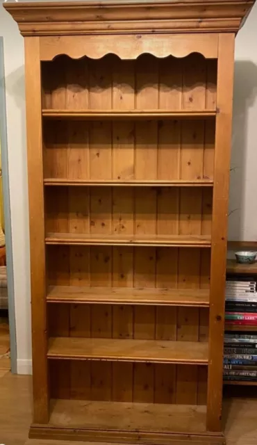 Lovely Freestanding Solid Pine Bookcase / Shelf Unit