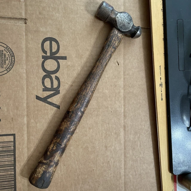 Vintage VAUGHN TOOLS 12.3 OZ.  overall ball peen hammer !