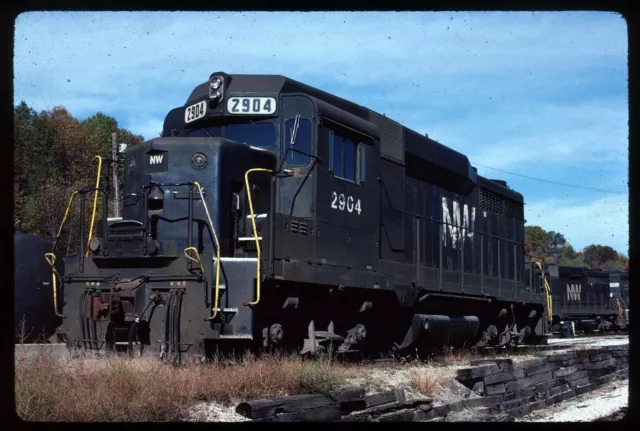 Original Rail Slide - NW Norfolk & Western 2904 Akron OH 10-20-1984 EMD GP30