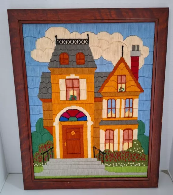 Creative Circle Town House Crewel Longstitch Embroidery Complete Framed Picture