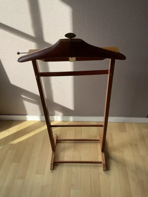 Ancien Valet De Chambre,signé FRATELLI REGUITTI,made In ITALIE,BOIS