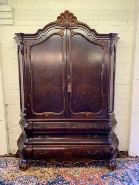 Stunning Walnut Bombe Cabinet/Cupboard
