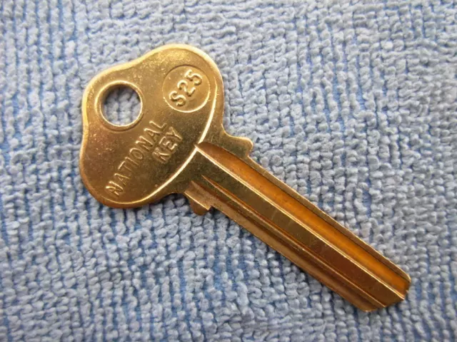 Key Blank--Cole S25--Sargent-AKA--ilco O1007LE--U07LE--O43LE--SAR25R--6275LE