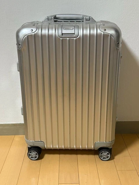 RIMOWA TOPAS CABIN9205 32L アルミ4輪 1-3泊] リモワ トパーズ 32L シルバー 4輪 RIMOWA TOPAS