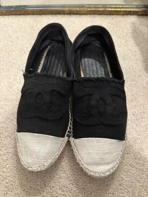 100 AUTHENTIC CHANEL Black White Canvas Espadrilles Flat Summer