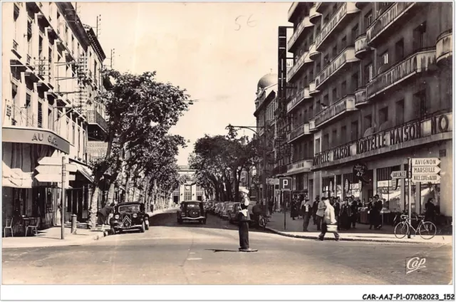 CAR-AAJP1-26-0077 - VALENCE - L'avenue Victor Hugo - Commerces