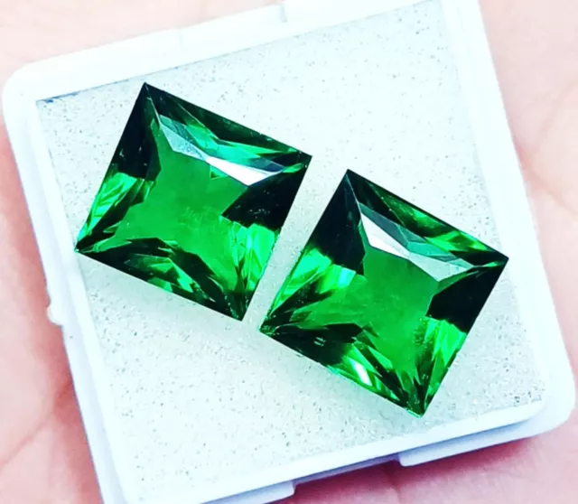 Natural Tsavorite Garnet Square Green 18 Ct Certified Pair Loose Gemstone R550