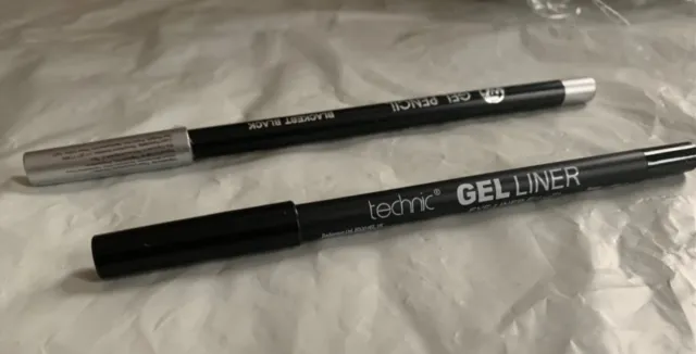 Totalmente nuevo Technic Gel Liner Negro & W7 Gel Lápiz Blackest Negro
