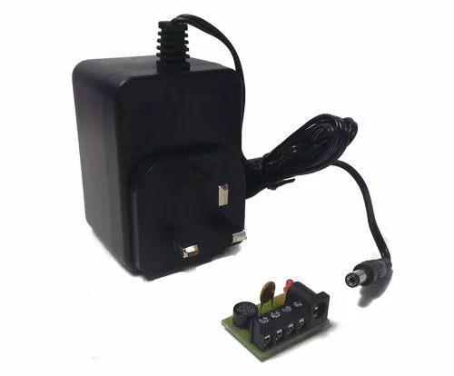 Gaugemaster WM1 Gaugemaster WM1 Wall Mounted Transformer - 1x 16v AC or 12v DC @