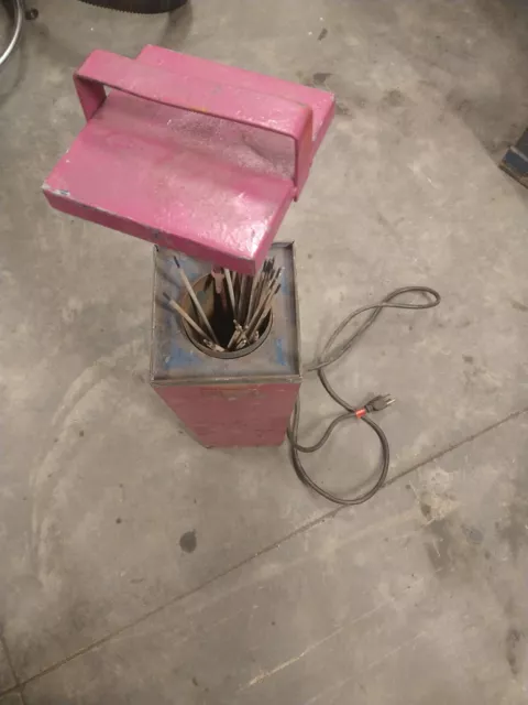 Henkel Oven
