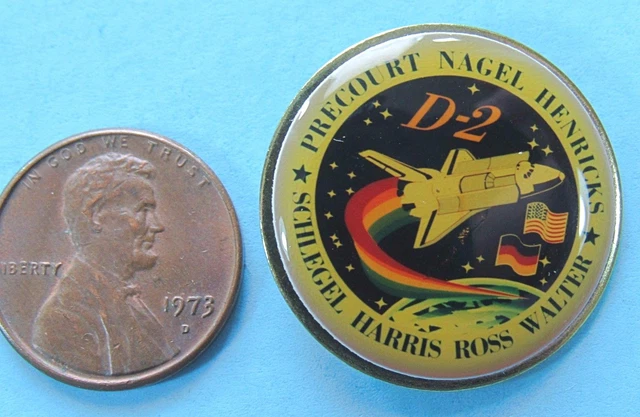 NASA PIN vtg Space Shuttle COLUMBIA STS-55 Rockwell International D-2