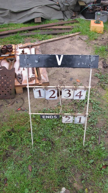Vintage crown green bowls score board