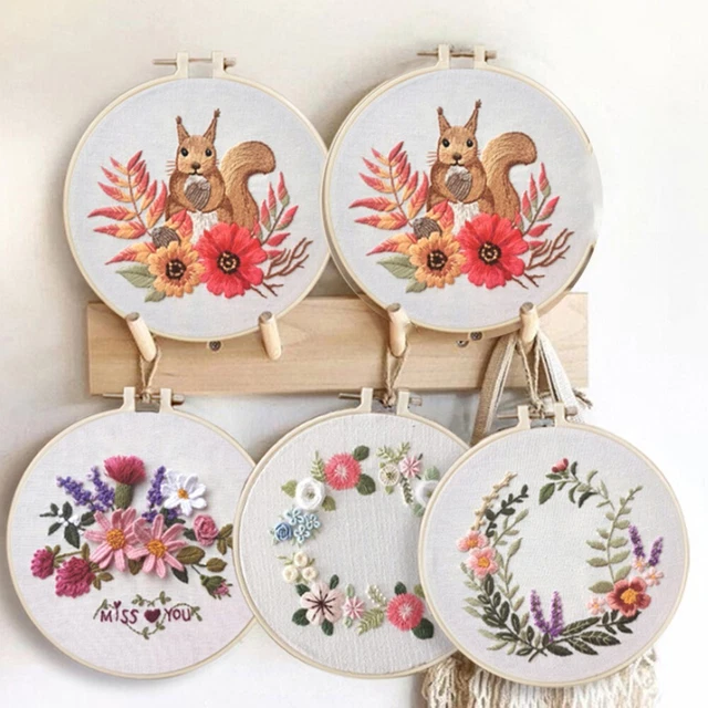 Kit Broderie Au Point De Croix Design Works 'Ornate Cross' – Complet, 13x14 Pouces