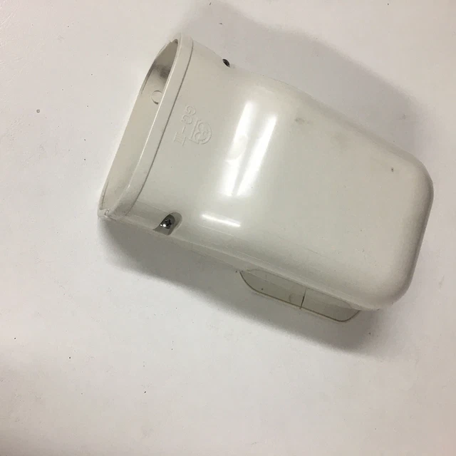 STAHL AIR CONDITIONING Conduit Wall Corner 100mm UV Resistant Easy to