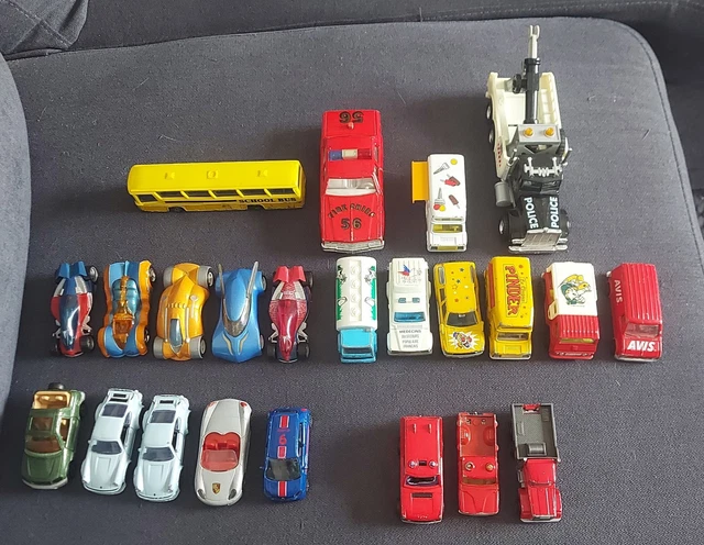 292 MAJORETTE Voiture Toyota pick-up + van cheval Pinder sous blister
