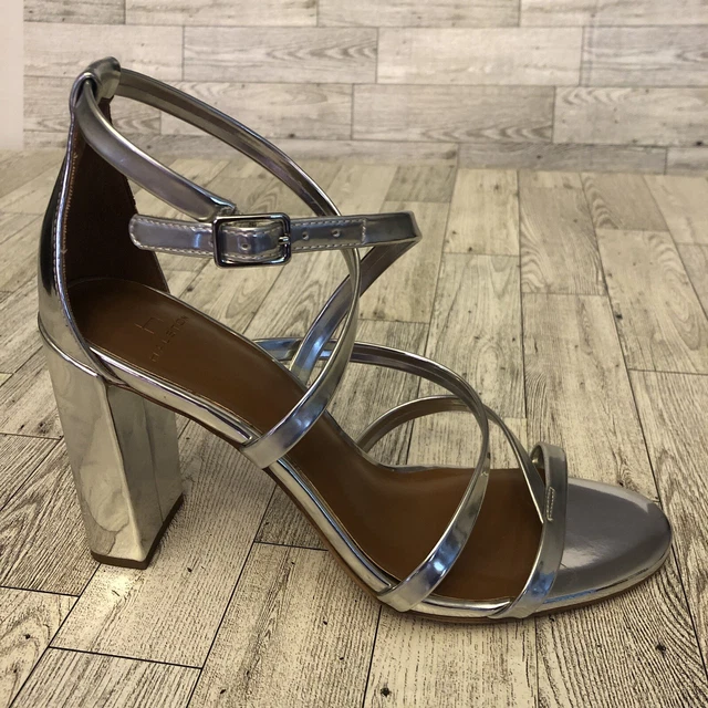 H Halston Sandals Women Silver Metallic Leather Shoes Strappy 4" Hi Heels Sz 8.5