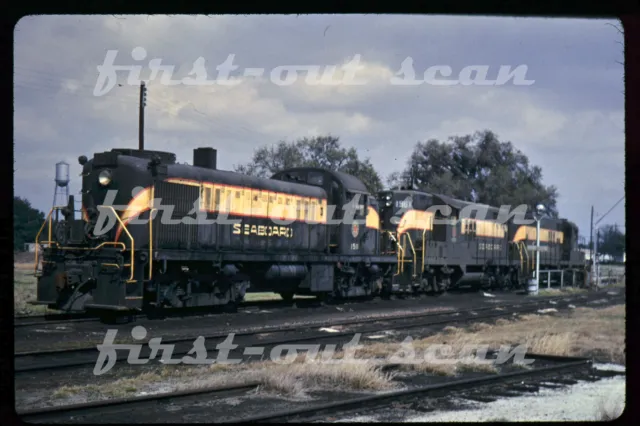 R DUPLICATE SLIDE - Seaboard SAL 1511 ALCO RS-2 Group View