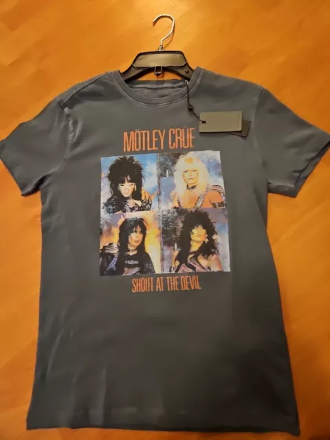 New John Varvatos Motley Crue SHOUT AT THE DEVIL Rock Band Tee Shirt Size S NEW