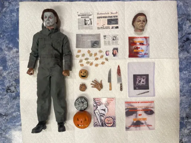 ONE’S CUSTOMS & CAIN’S CRYPT “HALLOWEEN” 1 & 2 - MICHAEL MYERS 1/6th Figure Lot