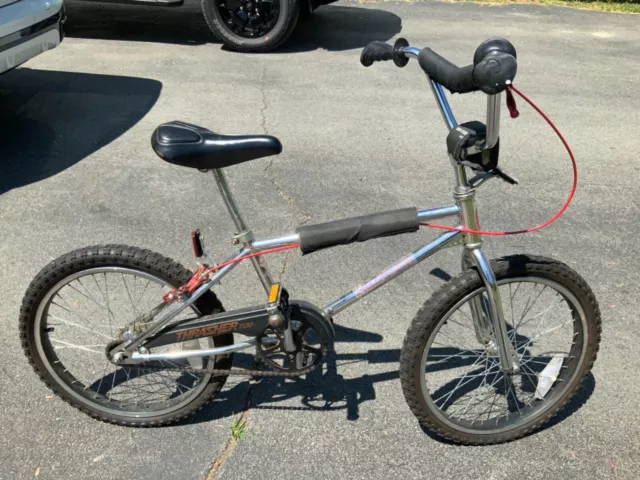 20” Original Vintage 1980's Schwinn T130 Thrasher BMX Bike 20” Original Vintage 1980's Schwinn T130 Thrasher BMX Bike