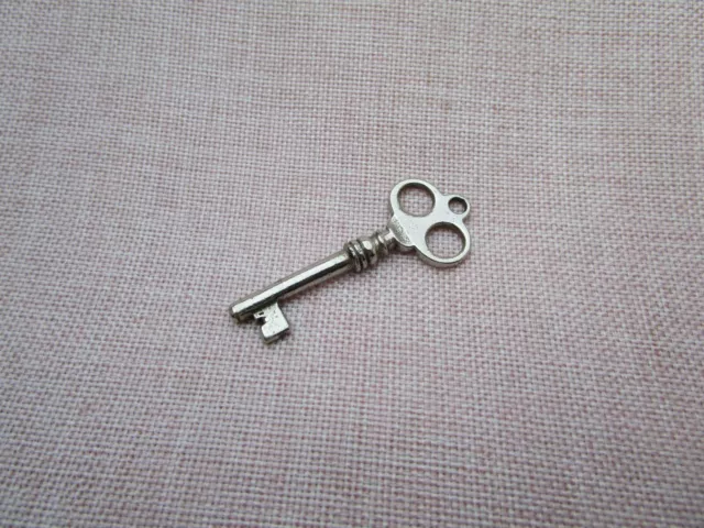 Alter Schlüssel Nähmaschine Piano Türschlüssel Möbelschlüssel  5,1 cm