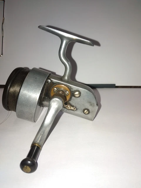 Moulinet De Pêche Ancien PEZON ET MICHEL SPORT - Pied Cassé - Pour Réparation/collection